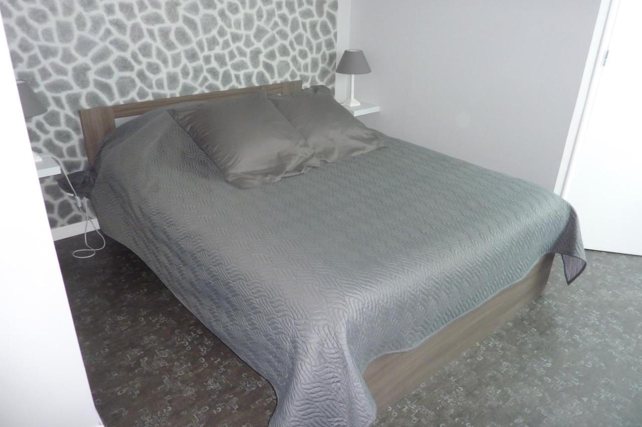 Gite De Ningles Outreau 6 Personnes 2 Chambres Salle De Bain Chacune Zewnętrze zdjęcie